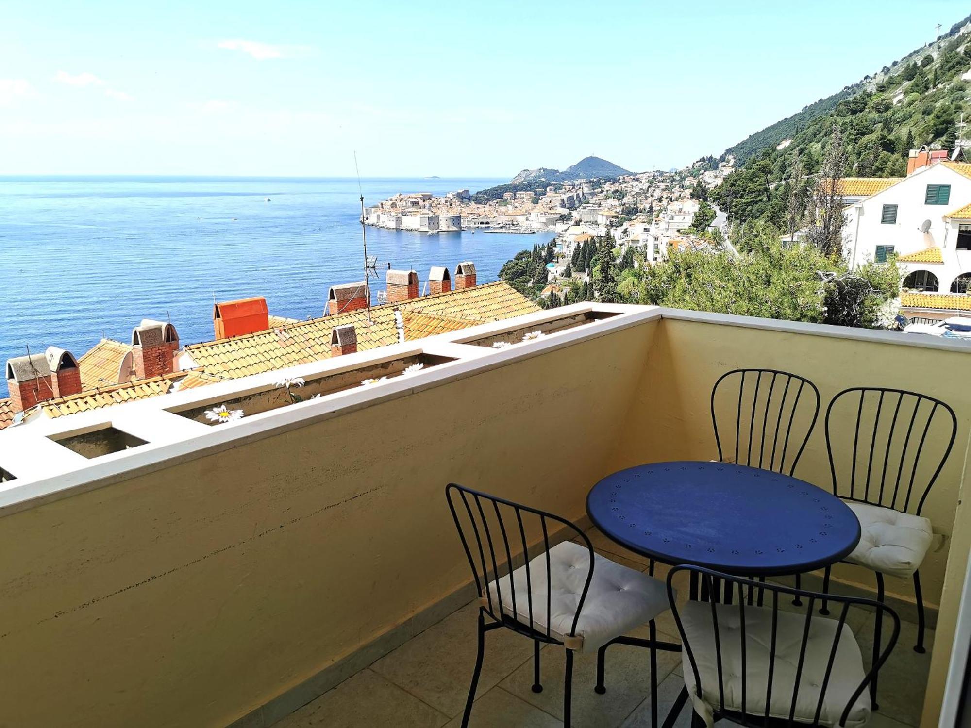 Apartment Zlatni Potok - Best View Of The Old Town Dubrovnik Exterior foto